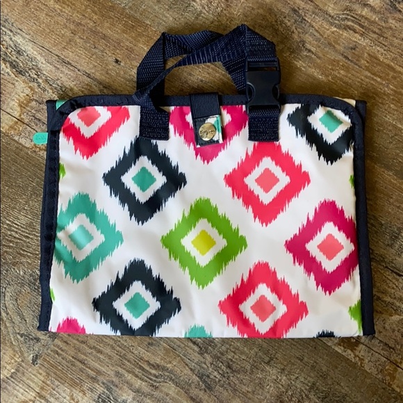 Thirty-one hanging bathroom travel bag